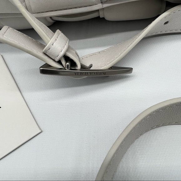 Bottega Veneta PADDED CASSETTE - Picture 7 of 9